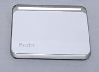 シャープ 電子辞書 Brain (ブレーン) PW-A7000 ホワイト PW-A7000-W 生活総合 120コンテンツ 100動画 カラ-液晶 Wタッ(中古品)