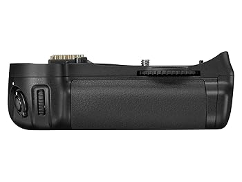 (中古品)Nikon マルチパワーバッテリーパック MB-D10/Nikon/VAK16801/Nikon/Nikon マルチパワーバッテリーパック MB-D10/0